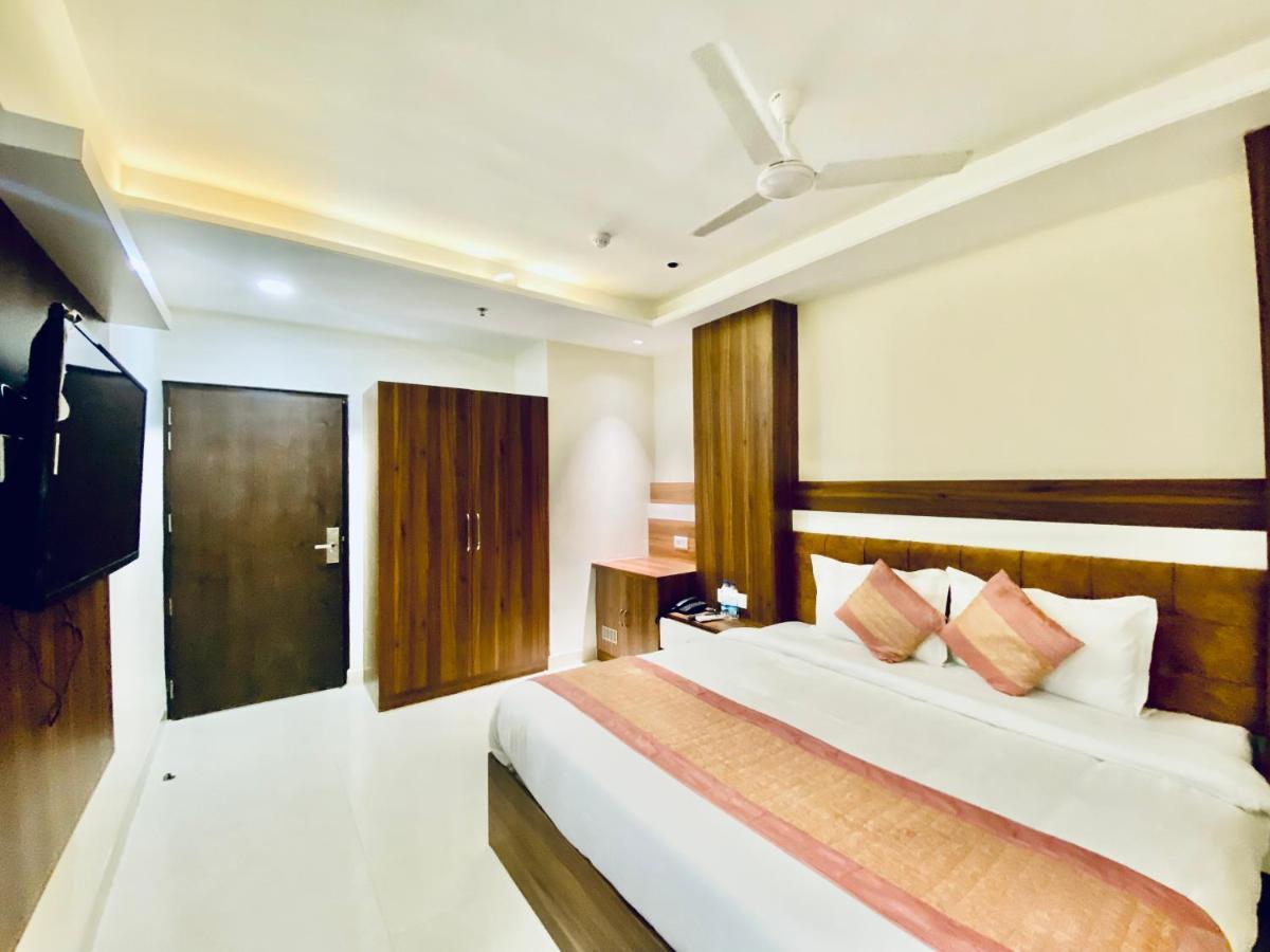 Stay Near Golden Temple By An Hotels อัมริตสา ภายนอก รูปภาพ